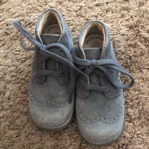 Footmates gray suede boots